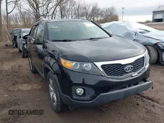 2012 Kia Sorento EX with VIN 5XYKUDA21CG285102, listed as a IAAI auction lot 41749176 with 154,034 mi miles. Bid and sale history available at carsss.com. Image 1.