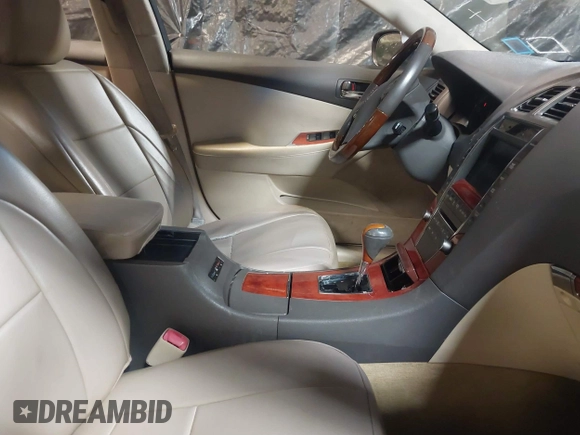2010 Lexus ES 330 with VIN JTHBK1EG2A2412570, listed as a IAAI auction lot 41433767 with 116,094 mi miles and . Bid and sale history available at DreamBid. Image 5.