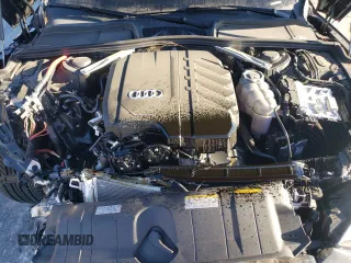 2024 Audi A5 Sportback S line Premium z VIN WAUDACF50RA092458, wystawiony jako Copart lot #87967485 z przebiegiem 4 564 mil mil oraz Szkoda całkowita • Salvage title. Historia ofert i sprzedaży dostępna na DreamBid. Obrazek 12.