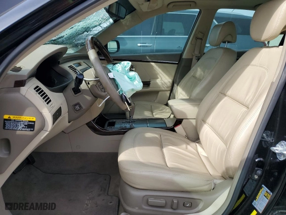 2011 Hyundai Azera Limited with VIN KMHFC4DF1BA544541, listed as a Copart auction lot 42767664 with 47,340 mi miles and Salvage Title. Bid and sale history available at carsss.com. Image 7.