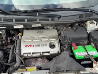 2005 Toyota Sienna XLE z VIN 5TDBA22C35S047679, wystawiony jako IAAI lot #43417118 z przebiegiem 250 675 mil mil oraz . Historia ofert i sprzedaży dostępna na DreamBid. Obrazek 13.