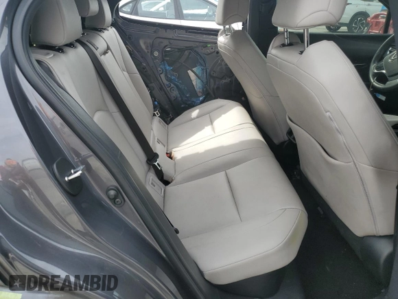 2022 Lexus UX 250h z VIN JTHX9JBH9N2056431, wystawiony jako Copart lot #47216455 z przebiegiem 68 052 mil mil oraz Szkoda całkowita • Salvage title. Historia ofert i sprzedaży dostępna na DreamBid. Obrazek 12.