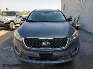 2016 Kia Sorento LX with VIN 5XYPGDA33GG027126, listed as a Copart auction lot 51495825 with 142,504 mi miles and Clean Title. Bid and sale history available at carsss.com. Image 5.
