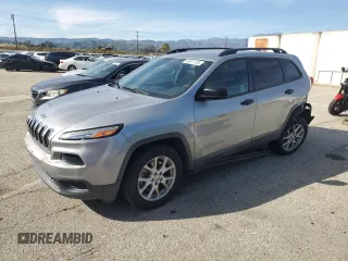 2016 Jeep Cherokee Altitude with VIN 1C4PJLAB2GW189464, listed as a Copart auction lot 49817135 with 71,061 mi miles and Salvage Title. Bid and sale history available at carsss.com. Image 1.