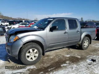 2018 Nissan Frontier PRO-4X with VIN 1N6AD0EV7JN740224, listed as a Copart auction lot 42512275 with 117,025 mi miles and Salvage Title. Bid and sale history available at carsss.com. Image 1.