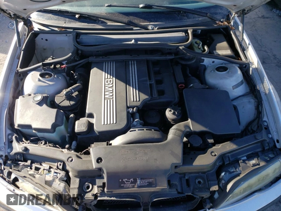 2004 BMW 3 Series 325i with VIN WBAAZ33484KP84865, listed as a Copart auction lot 88131635 with 108,161 mi miles and Salvage Title. Bid and sale history available at carsss.com. Image 11.