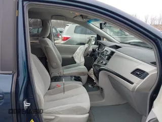 2011 Toyota Sienna LE AAS with VIN 5TDKK3DC4BS094456, listed as a IAAI auction lot 41956894 with 176,882 mi miles. Bid and sale history available at carsss.com. Image 5.