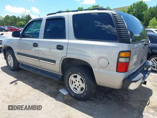 2005 Chevrolet Tahoe LT z VIN 1GNEK13T35J201699, wystawiony jako IAAI lot #42380315 z przebiegiem 231 088 mil mil oraz . Historia ofert i sprzedaży dostępna na DreamBid. Obrazek 3.