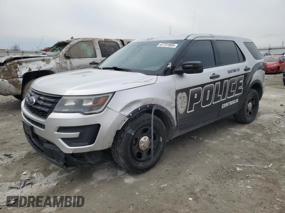 2016 Ford Utility Police Interceptor with VIN 1FM5K8AR7GGD16133, listed as a Copart auction lot 47731905 with 112,697 mi miles and Salvage Title. Bid and sale history available at carsss.com. Image 1.
