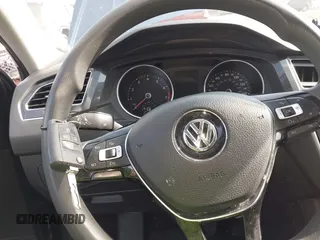 2018 Volkswagen Tiguan S with VIN 3VV1B7AX6JM108786, listed as a IAAI auction lot 41708099 with 162,289 mi miles and . Bid and sale history available at DreamBid. Image 11.