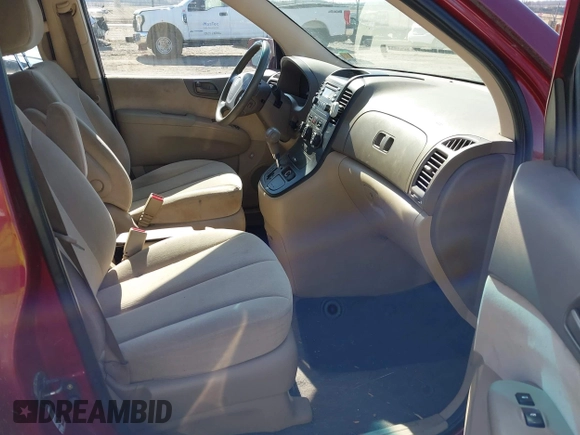 2008 Kia Sedona LX with VIN KNDMB233586245771, listed as a IAAI auction lot 41779801 with 141,157 mi miles. Bid and sale history available at carsss.com. Image 5.