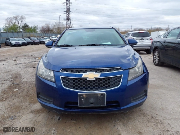 2013 Chevrolet Cruze 1LT with VIN 1G1PC5SBXD7153007, listed as a IAAI auction lot 42032884 with 180,192 mi miles. Bid and sale history available at carsss.com. Image 13.