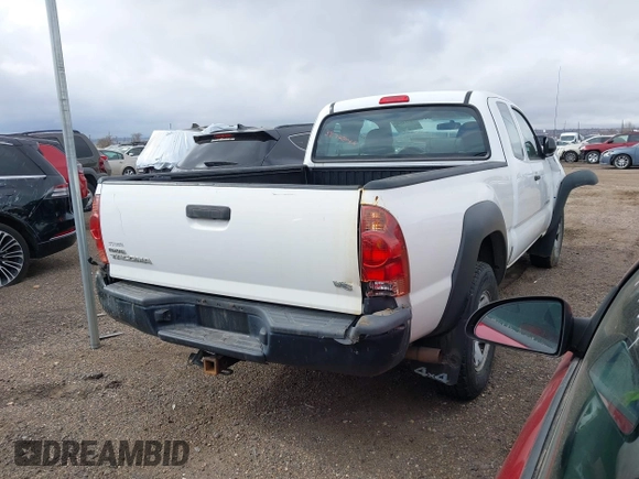 2013 Toyota Tacoma with VIN 5TFUU4ENXDX071740, listed as a IAAI auction lot 38728046 with 71,663 mi miles and . Bid and sale history available at DreamBid. Image 4.