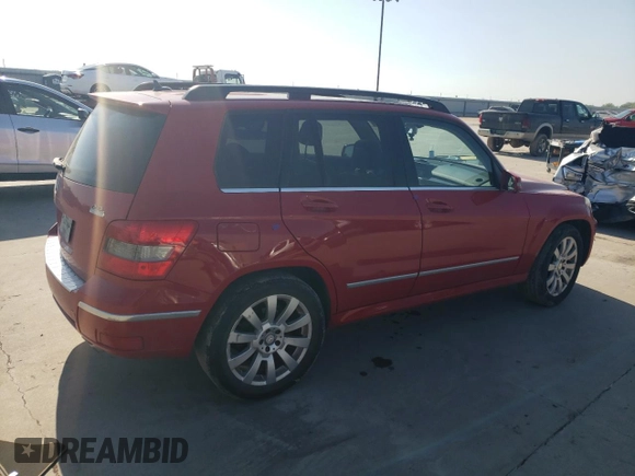 2011 Mercedes-Benz GLK with VIN WDCGG5GB3BF601265, listed as a Copart auction lot 52254665 with 132,692 mi miles and Salvage Title. Bid and sale history available at carsss.com. Image 3.