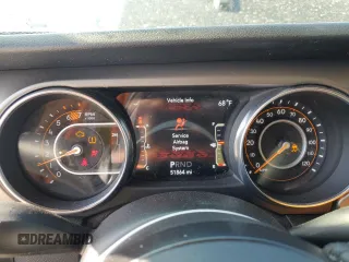 2018 Jeep Wrangler Unlimited Sport S with VIN 1C4HJXDN3JW222769, listed as a Copart auction lot 44489685 with 51,864 mi miles and Clean title. Bid and sale history available at DreamBid. Image 9.