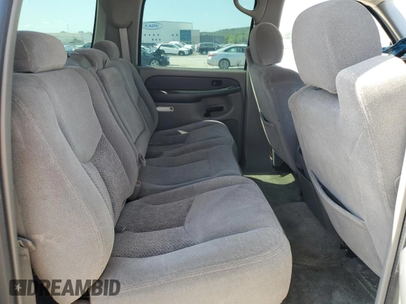 2003 Chevrolet Suburban LT with VIN 3GNEC16Z63G112415, listed as a Copart auction lot 64271614 with 348,302 mi miles and Salvage Title. Bid and sale history available at carsss.com. Image 11.