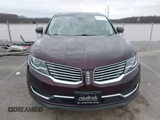 2018 Lincoln MKX Reserve with VIN 2LMPJ6LR3JBL39019, listed as a IAAI auction lot 41178625 with 69,883 mi miles. Bid and sale history available at carsss.com. Image 13.