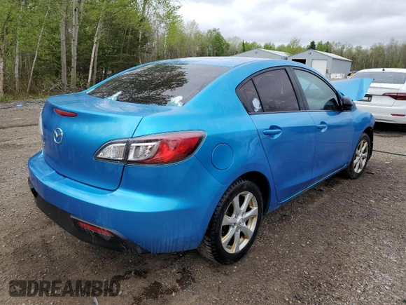 2011 Mazda 3 i Touring z VIN JM1BL1VFXB1424754, wystawiony jako Copart lot #53611785 z przebiegiem 281 199 mil mil oraz Szkoda całkowita • Salvage title. Historia ofert i sprzedaży dostępna na DreamBid. Obrazek 3.
