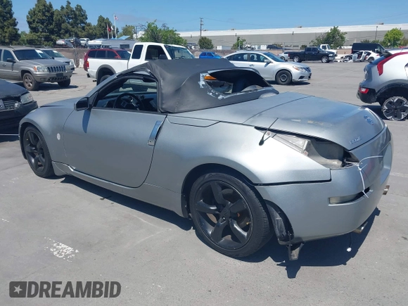 2006 Nissan 350Z Touring with VIN JN1AZ36A06M452739, listed as a IAAI auction lot 42190928 with Not Provided miles and . Bid and sale history available at DreamBid. Image 3.