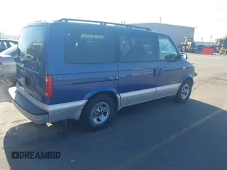 1996 GMC Safari with VIN 1GKEL19W0TB518584, listed as a IAAI auction lot 40995319 with 174,397 mi miles and . Bid and sale history available at carsss.com. Image 4.