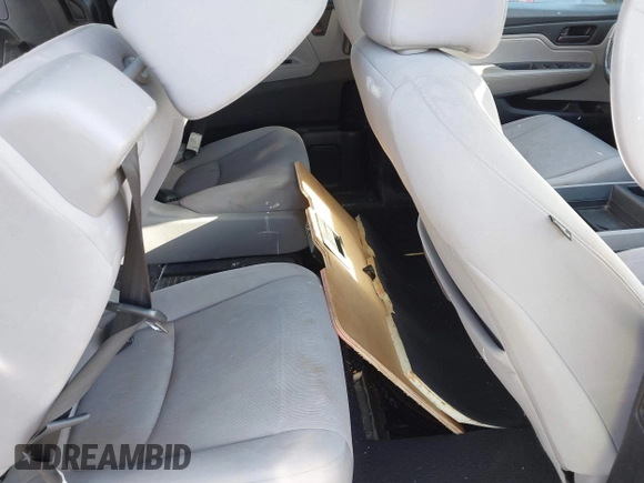 2019 Honda Odyssey LX с VIN 5FNRL6H24KB102011, выставлен на аукционе IAAI как лот 42142131 с пробегом Не указан миль и . История ставок и продаж доступна на DreamBid. Изображение 8.
