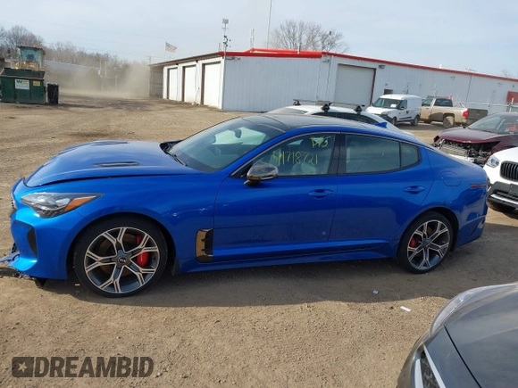 2020 Kia Stinger GT1 with VIN KNAE45LCXL6074179, listed as a IAAI auction lot 41718721 with 58,092 mi miles. Bid and sale history available at carsss.com. Image 14.