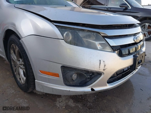2012 Ford Fusion SE with VIN 3FAHP0HAXCR449708, listed as a IAAI auction lot 41775306 with 263,966 mi miles. Bid and sale history available at carsss.com. Image 12.