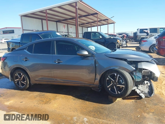 2024 Nissan Sentra SV with VIN 3N1AB8CV5RY329349, listed as a IAAI auction lot 42229574 with 17,378 mi miles and . Bid and sale history available at DreamBid. Image 13.