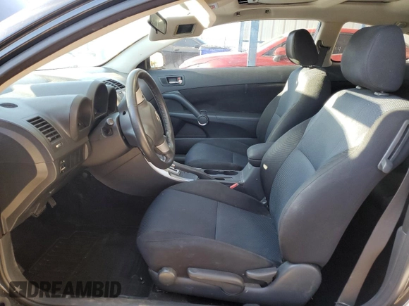 2007 Scion tC Spec z VIN JTKDE177X70210359, wystawiony jako Copart lot #53518075 z przebiegiem 201 925 mil mil oraz Czysty tytuł • Clean title. Historia ofert i sprzedaży dostępna na DreamBid. Obrazek 7.