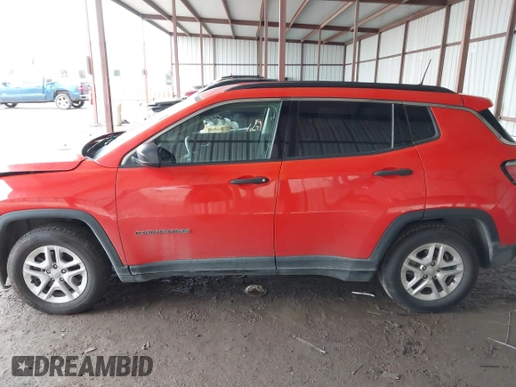 2019 Jeep Compass Sport z VIN 3C4NJCAB2KT676721, wystawiony jako IAAI lot #42116610 z przebiegiem 130 701 mil mil oraz . Historia ofert i sprzedaży dostępna na DreamBid. Obrazek 14.