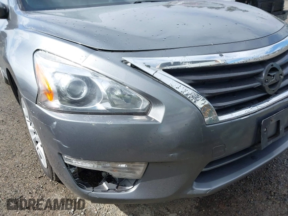 2014 Nissan Altima 2.5 with VIN 1N4AL3AP2EC167058, listed as a IAAI auction lot 41808288 with 177,053 mi miles. Bid and sale history available at carsss.com. Image 15.