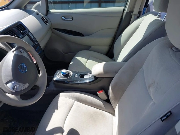 2012 Nissan LEAF SL with VIN JN1AZ0CP3CT018064, listed as a IAAI auction lot 42042183 with 35,728 mi miles. Bid and sale history available at carsss.com. Image 5.