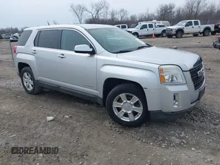 2011 GMC Terrain SLE-1 z VIN 2CTALMEC3B6202688, wystawiony jako IAAI lot #41996147 z przebiegiem 177 445 mil mil oraz . Historia ofert i sprzedaży dostępna na DreamBid. Obrazek 1.