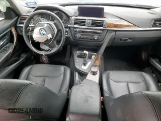 2015 BMW 3 Series 328i z VIN WBA3A5G55FNS86185, wystawiony jako Copart lot #59115875 z przebiegiem Nie podano mil oraz Szkoda całkowita • Salvage title. Historia ofert i sprzedaży dostępna na DreamBid. Obrazek 8.