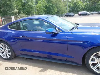 2015 Ford Mustang EcoBoost z VIN 1FA6P8TH9F5361668, wystawiony jako IAAI lot #42616707 z przebiegiem 73 798 mil mil oraz . Historia ofert i sprzedaży dostępna na DreamBid. Obrazek 13.