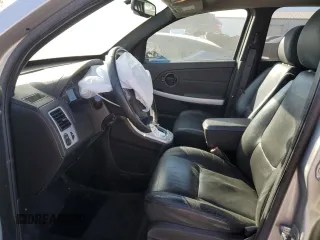 2007 Pontiac Torrent z VIN 2CKDL63F876047170, wystawiony jako Copart lot #76475264 z przebiegiem 112 275 mil mil oraz Szkody całkowita. Historia ofert i sprzedaży dostępna na DreamBid. Obrazek 7.