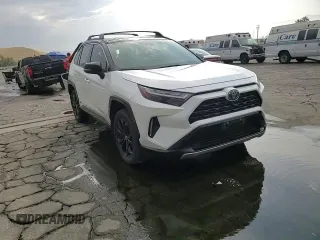 2023 Toyota RAV4 Hybrid XSE z VIN JTME6RFV5PJ035603, wystawiony jako Copart lot #58802745 z przebiegiem 22 750 mil mil oraz Szkoda całkowita • Salvage title. Historia ofert i sprzedaży dostępna na DreamBid. Obrazek 14.