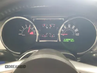 2006 Ford Mustang Standard z VIN 1ZVFT80N465152156, wystawiony jako Copart lot #59462385 z przebiegiem 114 174 mil mil oraz Czysty tytuł • Clean title. Historia ofert i sprzedaży dostępna na DreamBid. Obrazek 9.