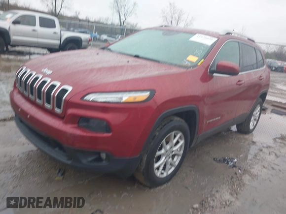 2015 Jeep Cherokee Latitude z VIN 1C4PJMCS1FW649201, wystawiony jako IAAI lot #41976056 z przebiegiem 74 991 mil mil oraz . Historia ofert i sprzedaży dostępna na DreamBid. Obrazek 17.