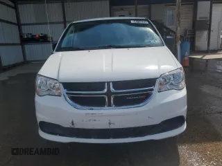 2019 Dodge Grand Caravan SE with VIN 2C4RDGBG0KR765930, listed as a Copart auction lot 54719285 with 35,107 mi miles and Clean Title. Bid and sale history available at DreamBid. Image 5.