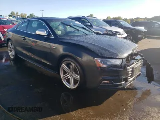 2013 Audi S5 Premium Plus with VIN WAUGGAFR1DA034225, listed as a Copart auction lot 70420854 with 86,717 mi miles and Salvage Title. Bid and sale history available at carsss.com. Image 4.