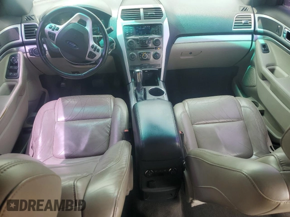 2012 Ford Explorer XLT with VIN 1FMHK7D85CGA71434, listed as a Copart auction lot 56243915 with 196,163 mi miles and Salvage title. Bid and sale history available at DreamBid. Image 8.