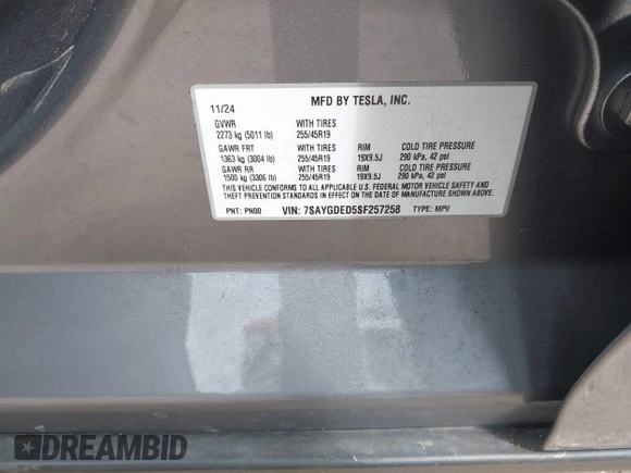 2025 Tesla Model Y Long Range with VIN 7SAYGDED5SF257258, listed as a IAAI auction lot 41877196 with 4,442 mi miles and . Bid and sale history available at DreamBid. Image 9.