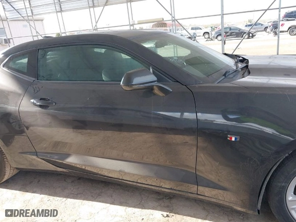 2016 Chevrolet Camaro 1LT with VIN 1G1FB1RS6G0151149, listed as a IAAI auction lot 41446763 with NaN miles. Bid and sale history available at carsss.com. Image 14.