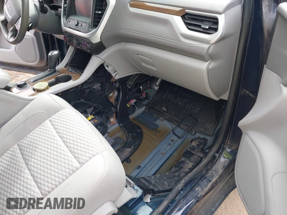 2017 GMC Acadia SLE with VIN 1GKKNRLA8HZ173019, listed as a IAAI auction lot 41960182 with 164,590 mi miles and . Bid and sale history available at DreamBid. Image 6.