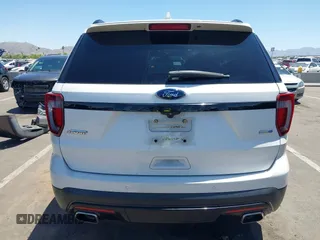 2017 Ford Explorer Sport z VIN 1FM5K8GT4HGA61316, wystawiony jako IAAI lot #42572392 z przebiegiem 92 860 mil mil oraz . Historia ofert i sprzedaży dostępna na DreamBid. Obrazek 16.