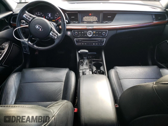 2017 Kia Cadenza Premium with VIN KNALC4J1XH5039385, listed as a Copart auction lot 69033414 with 135,541 mi miles and Clean Title. Bid and sale history available at carsss.com. Image 8.