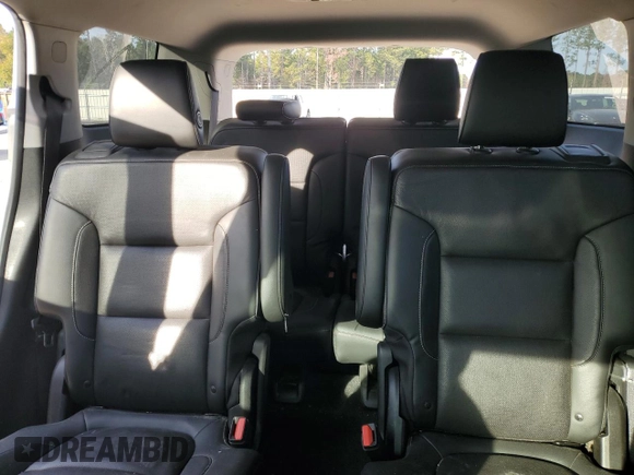 2017 GMC Acadia SLT with VIN 1GKKNMLS7HZ229351, listed as a Copart auction lot 83370514 with 186,690 mi miles and Salvage Title. Bid and sale history available at carsss.com. Image 10.