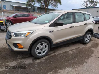 2017 Ford Escape S с VIN 1FMCU0F72HUD25951, выставлен на аукционе Copart как лот 62393515 с пробегом 78 921 миль миль и Списание • Salvage title. История ставок и продаж доступна на DreamBid. Изображение 1.