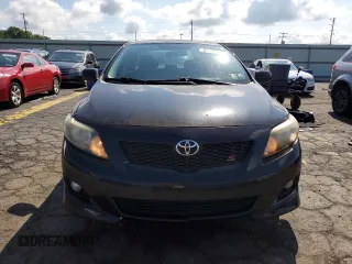 2010 Toyota Corolla z VIN 2T1BU4EE9AC243418, wystawiony jako Copart lot #64118445 z przebiegiem 57 645 mil mil oraz Czysty tytuł • Clean title. Historia ofert i sprzedaży dostępna na DreamBid. Obrazek 5.
